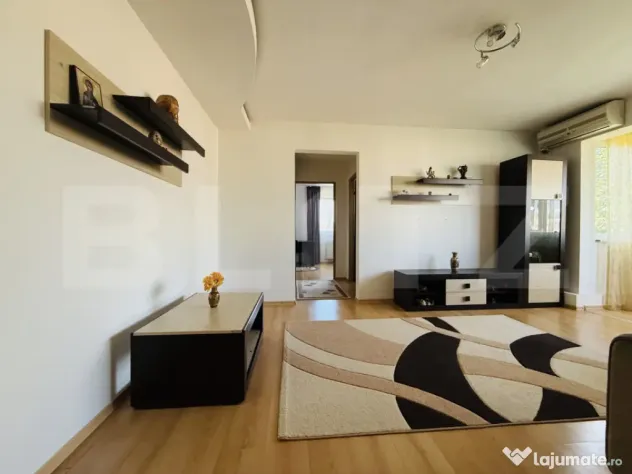 Apartament 2 camere renovat, AC si parcare, zona Astra - Brasov (Brasov)