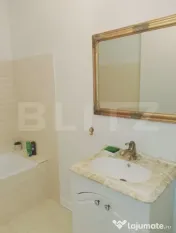 Apartament cu 2 camere, 56 mp, decomandat, cu parcare, zona 