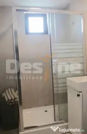 Apartament semidecomandat