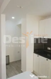 Apartament semidecomandat