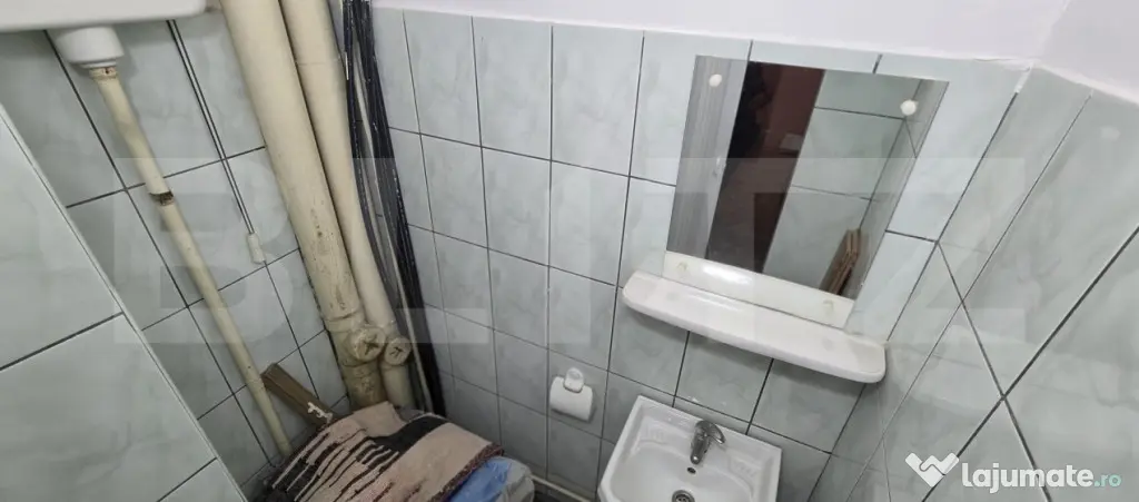 Apartament 3 camere, 80 mp utili , parter-zona Micro 16 - Satu Mare (Satu-Mare)