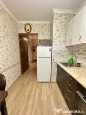 De vanzare apartament cu 2 camere in zona Sagului