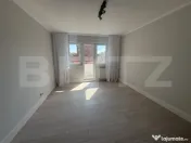 Apartament 3 camere, etaj 2, zonă liniștită și accesibil 