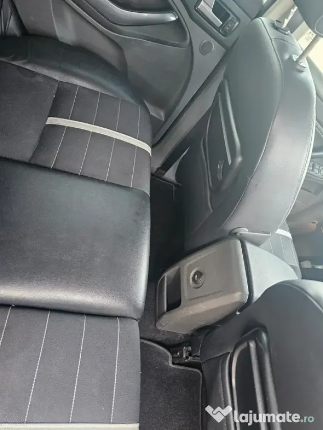 Vand ford Kuga 2011