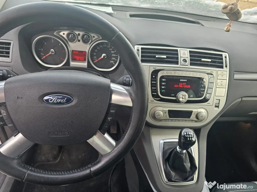 Vand ford Kuga 2011