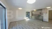 Garsonieră open-space, 43 mp + balcon 7 mp, bloc nou – Tr 
