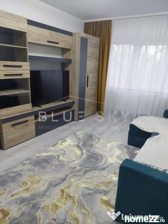 Scoala 7 - Apartament 3 cam decomandat - Constanta (Constanta)