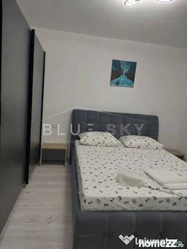 Scoala 7 - Apartament 3 cam decomandat - Constanta (Constanta)