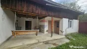 Teren intravilan | 4840 mp | Casă + Anexe | Utilități | Sohodol | Bran