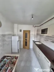 Apartament 2 camere decomandat, 70 mp, centrala si parcare,
