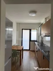 Apartament cu 2 camere decomandat + parcare proprie | Flore? 