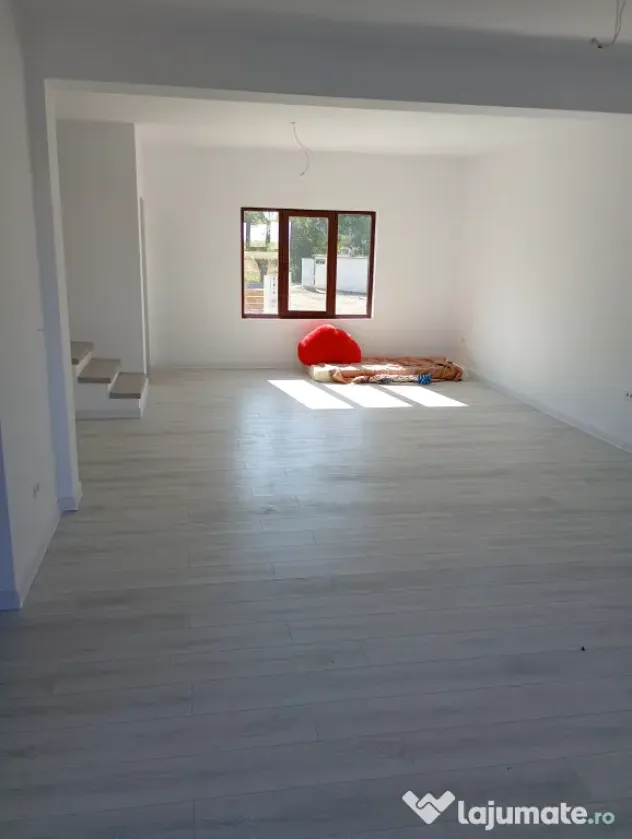 Apartament tip casă duplex