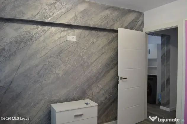 Nord - Apartament 3 Camere, 64 Mp - Pitesti (Arges)