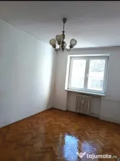 Apartament Cu 3 Camere Decomandate Etaj 1 - Zona George Enescu