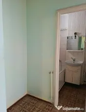 Apartament Cu 3 Camere Decomandate Etaj 1 - Zona George Enescu