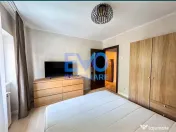 Apartament cu 3 camere, etajul 1, decomandat, zona Centrala