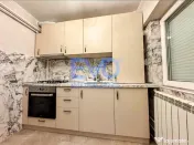 Apartament cu 3 camere, etajul 1, decomandat, zona Centrala