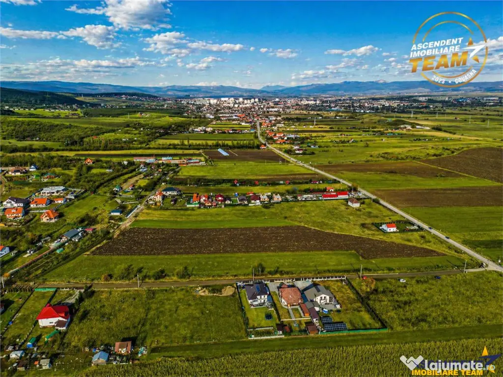 Proprietate remarcabila: 32.000mp teren, acces direct DJ112, - Sfantu Gheorghe (Covasna)