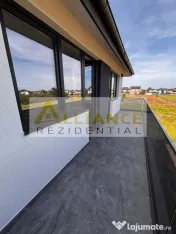 Vă propun spre vânzare o casă P+1+pod, cu o suprafață utilă de 130 mp