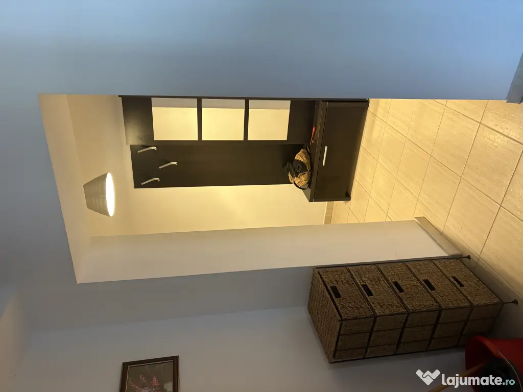 Vand apartament de 3 camere in Complex Jupiter