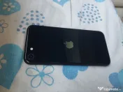 iPhone SE 2022 black baterie 96%
