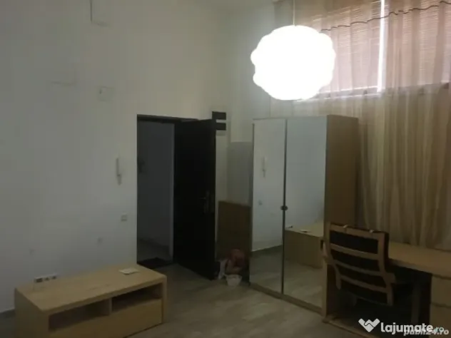 Dristor demisol bloc nou - Bucuresti (Bucuresti-Ilfov)