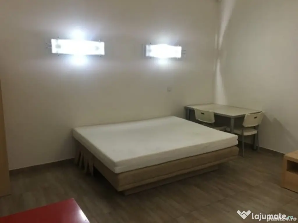 Dristor demisol bloc nou - Bucuresti (Bucuresti-Ilfov)