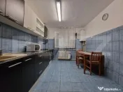 Apartament 3 camere, decomandat, terasa, zona: Zorilor, spit 