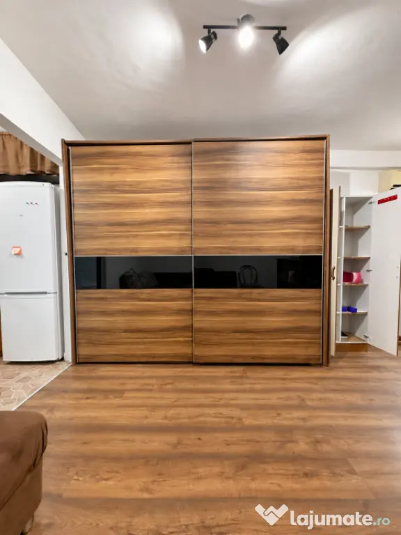 Garsonieră semidecomandată de vânzare – Valea Roșie ?? - Craiova (Dolj)