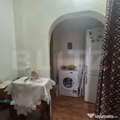 Două camere, două balcoane și etaj 2 – liniște în ini 