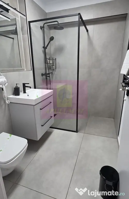 Apartament de lux cu 2 camere, de vanzare la Sinaia - Sinaia (Prahova)