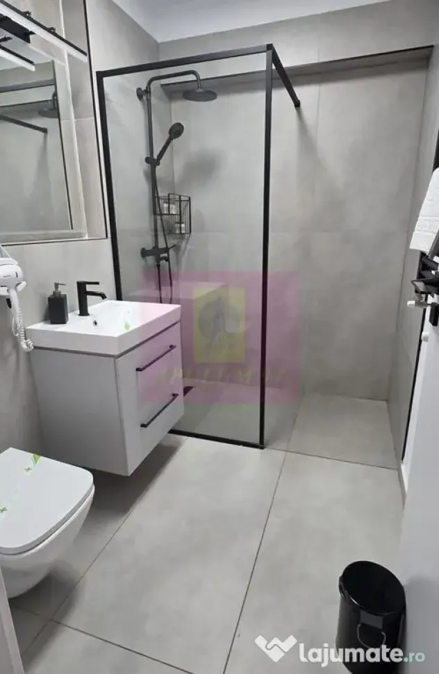 Apartament de lux cu 2 camere, de vanzare la Sinaia - Sinaia (Prahova)