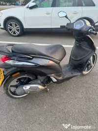 Scuter Piaggio Liberty S 50