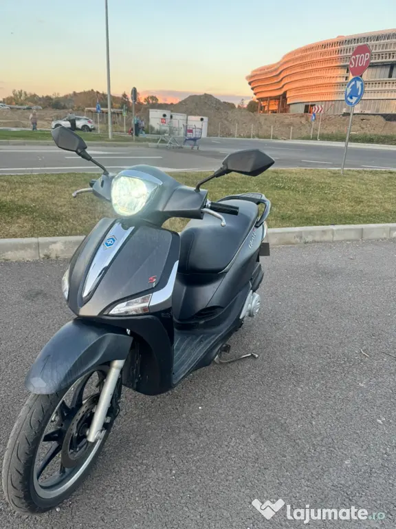 Scuter Piaggio Liberty S 50