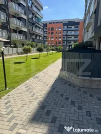 Apartament 2 camere, Complex AES, gradina proprie, parcare i 
