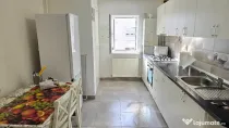 Inchiriez apartament 4 camere decomandat, Deva zona Liliacului, etaj 2