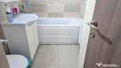 Inchiriez apartament 4 camere decomandat, Deva zona Liliacului, etaj 2
