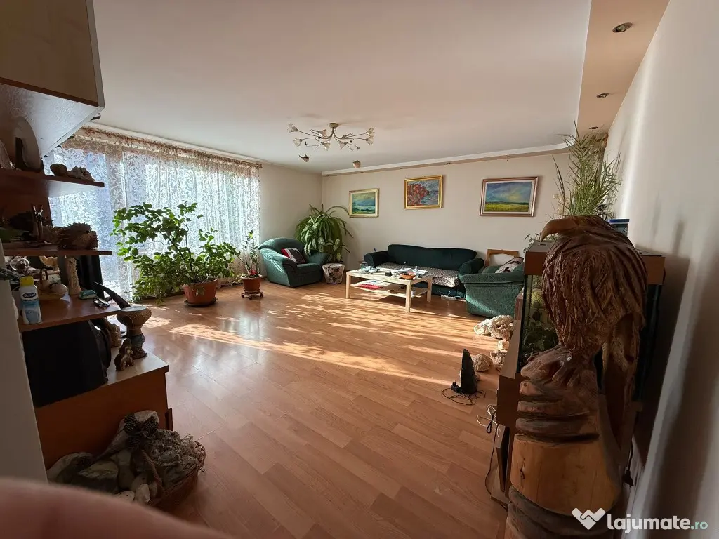 Casă de vânzare P+M, zona Albert – Ploiești | Teren 600 mp | 4 camere - Ploiesti (Prahova)
