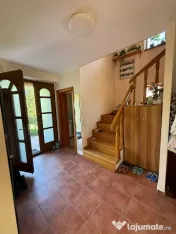 Casă de vânzare P+M, zona Albert – Ploiești | Teren 600 mp | 4 camere 