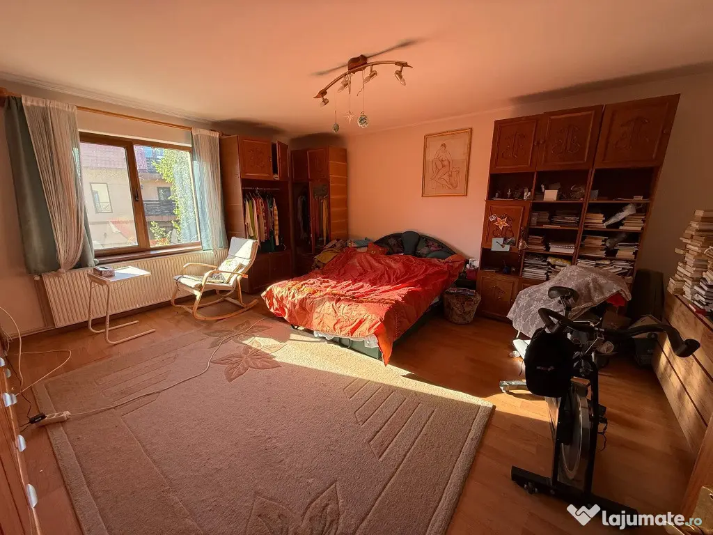 Casă de vânzare P+M, zona Albert – Ploiești | Teren 600 mp | 4 camere - Ploiesti (Prahova)