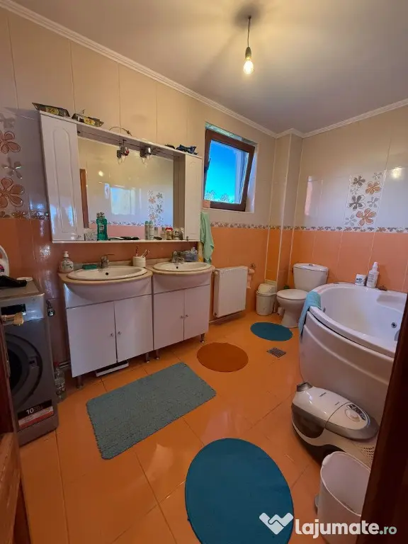 Casă de vânzare P+M, zona Albert – Ploiești | Teren 600 mp | 4 camere - Ploiesti (Prahova)
