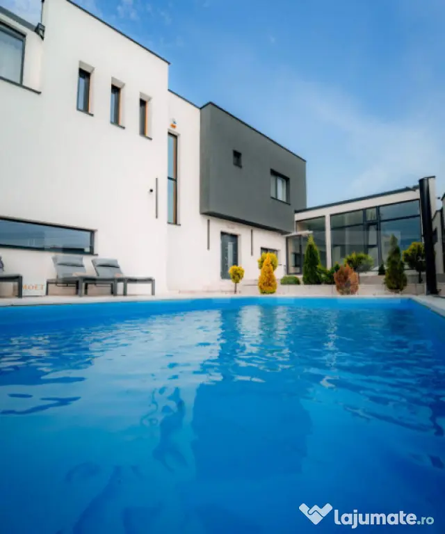 Vilă Exclusivistă 305 mp Util | 2 Piscine, SPA/Jacuzzi | - Santana De Mures (Mures)