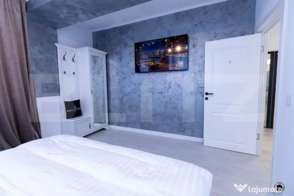 Vilă Exclusivistă 305 mp Util | 2 Piscine, SPA/Jacuzzi | - Santana De Mures (Mures)