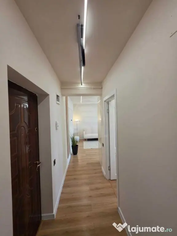 Apartament 2 camere semidecomandat zona Eroilor - Floresti (Cluj)