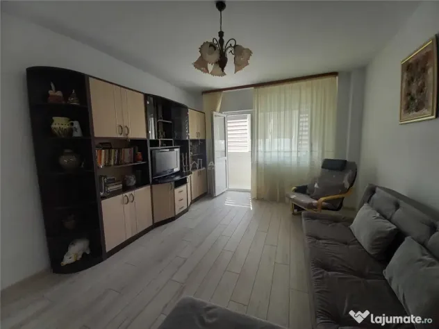 2 camere - decomandat - Parcul Sebastian - Bucuresti (Bucuresti-Ilfov)
