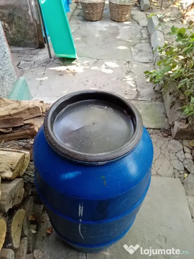 Butoi din plastic