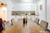 Apartament 3 camere, mobilat lux, zona Ultracentrală - pretabil, regim hotelier
