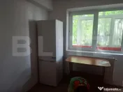 Apartament de vanzare etaj 1 zona linistita