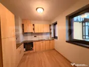Apartament cu 3 camere, 84 mp, zona Mosnita Noua