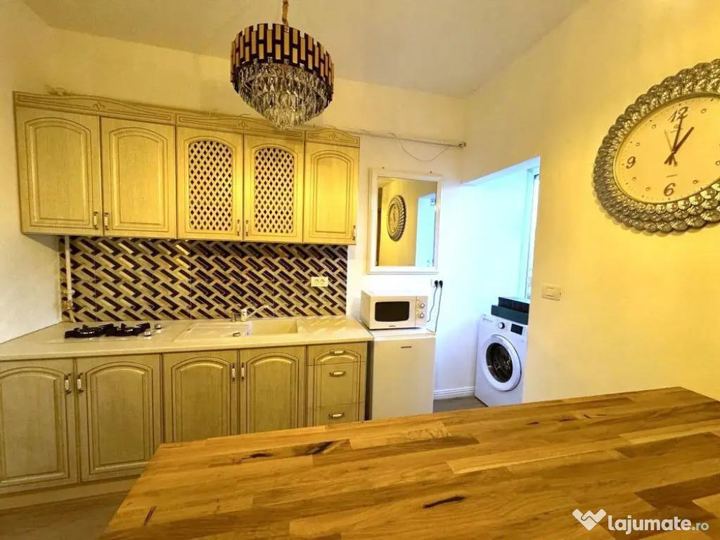 Garsoniera langa Magazinul Tomis - Constanta (Constanta)